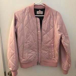 Aritzia golden by tna quilted bomber jacket